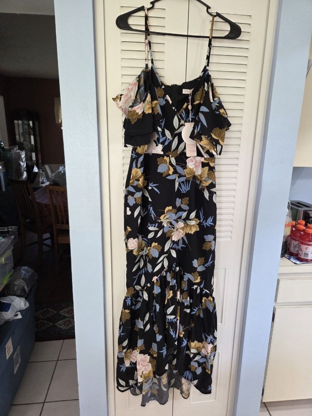 NEW La rena floral maxi dress with Ruffle Sleeves And Spaghetti Straps